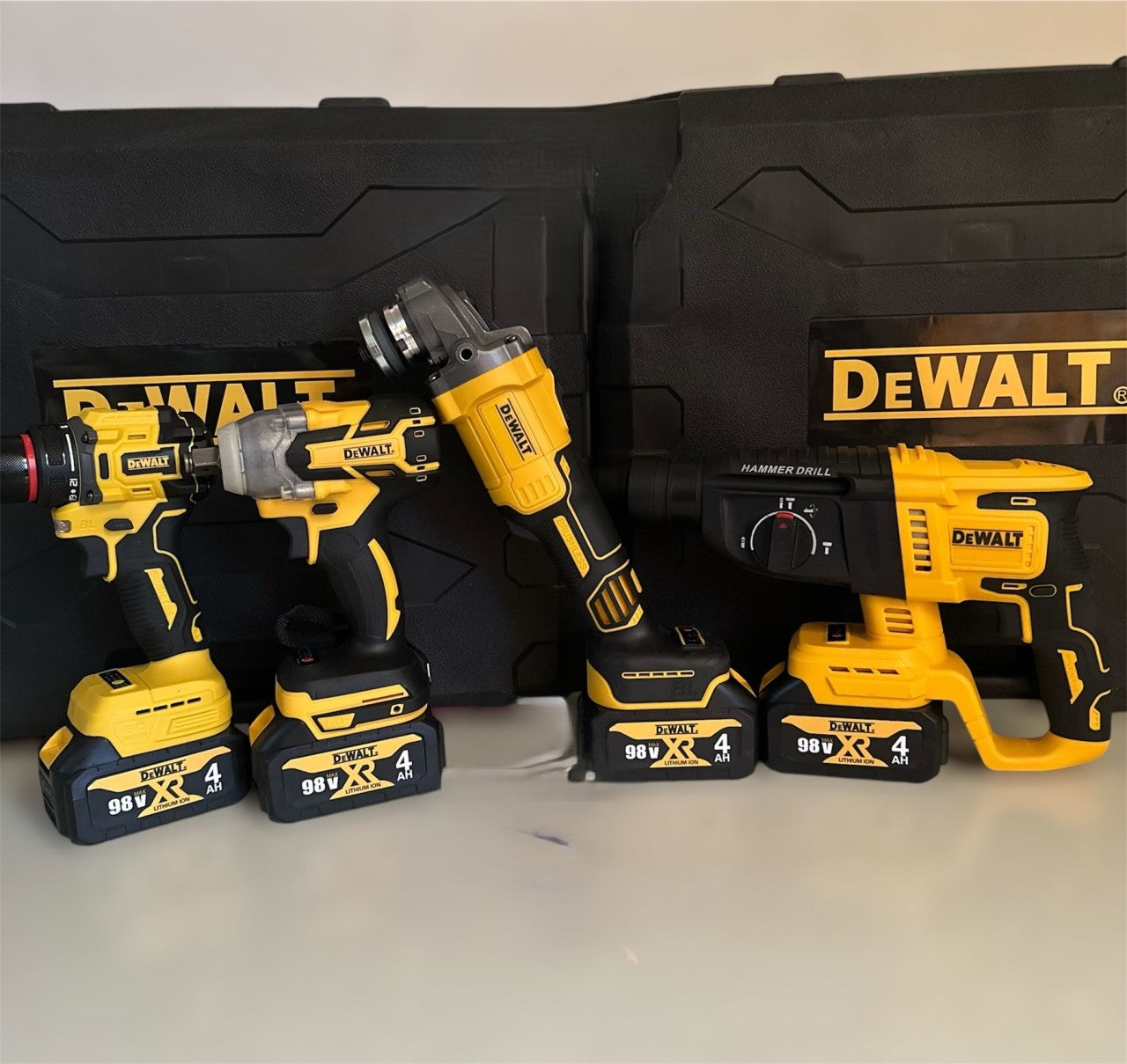 Aku Set Busilica, Brusilica, Odvijač Udarni 4u1 + 4 baterije + 2 punjaca