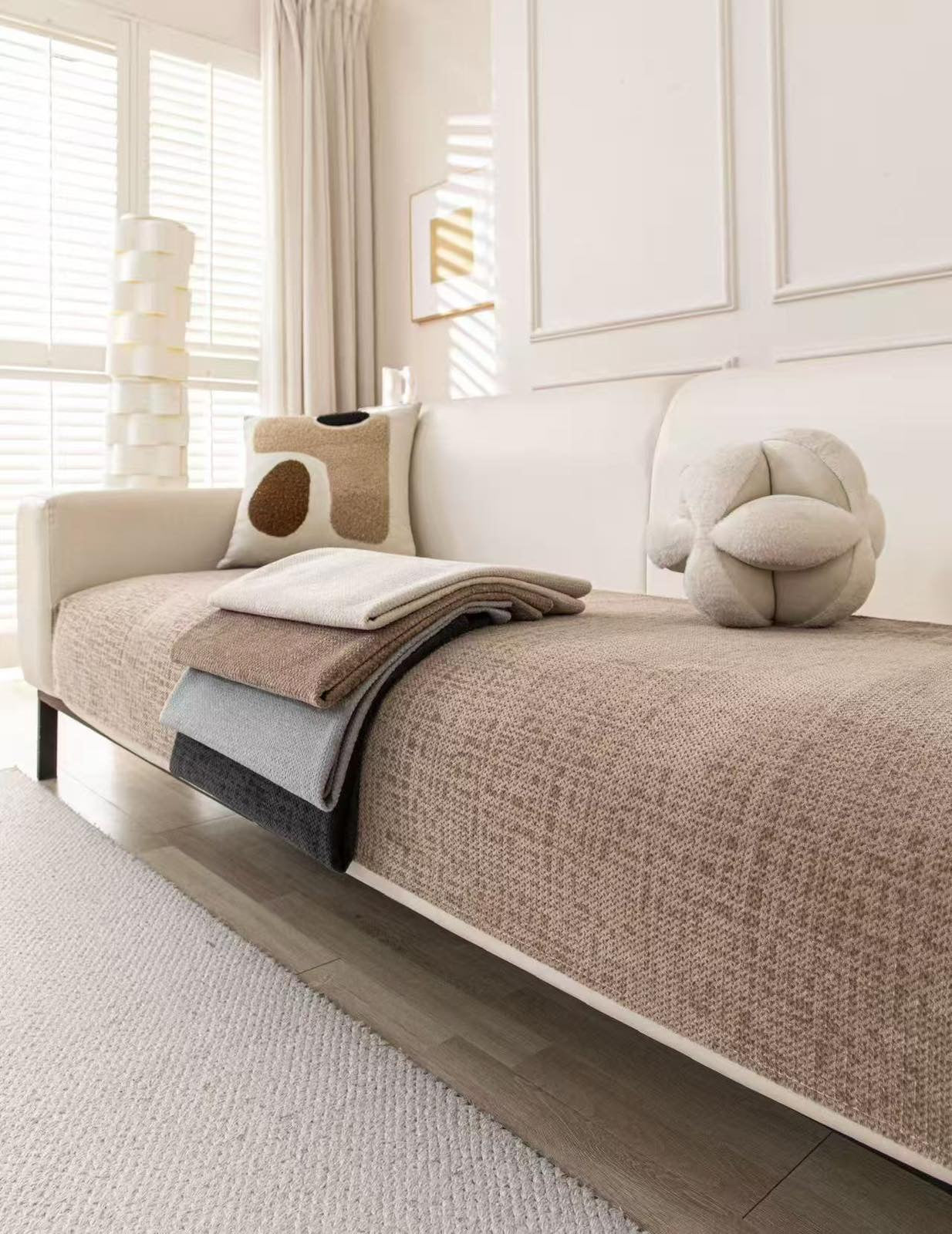 Dekorativni Prekrivač za Krevet 70x150 cm – Mekan Minimal Stil 4 Boje
