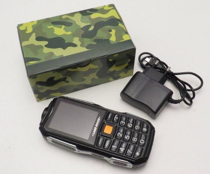 Land Rover mobilni telefon dve sim kartice C2