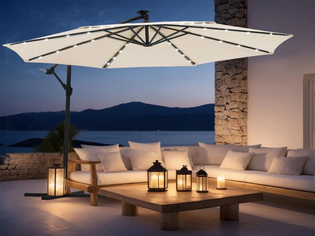 Solarni Baštenski Suncobran sa LED Svetlom i Nagibom – Idealno za Terasu i Večernje Uživanje