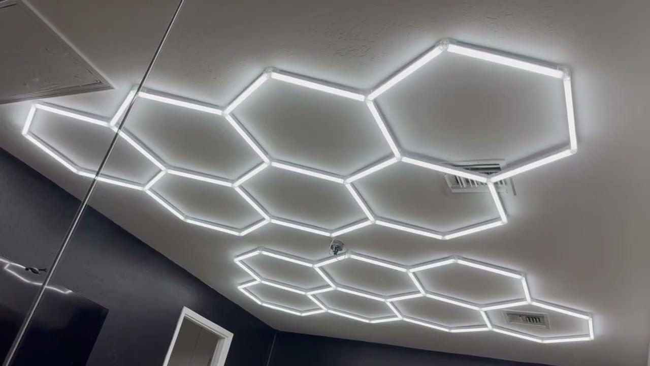Megalight Hexagonalna LED Rasveta za Garažu – Ultra Jako Profesionalno Osvetljenje za Servise, Radionice i Detailing