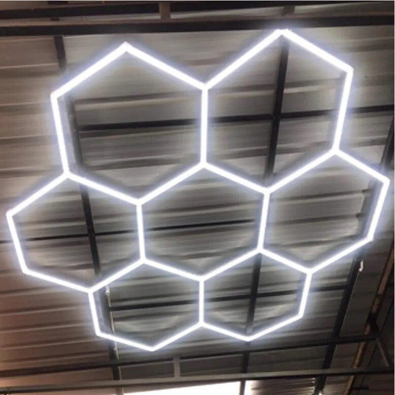 Megalight Hexagonalna LED Rasveta za Garažu – Ultra Jako Profesionalno Osvetljenje za Servise, Radionice i Detailing