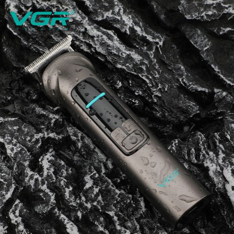 VGR V-096 IPX7 Grooming Kit 14u1 – Profesionalni Trimer sa Digitalnim Displejom i Postoljem